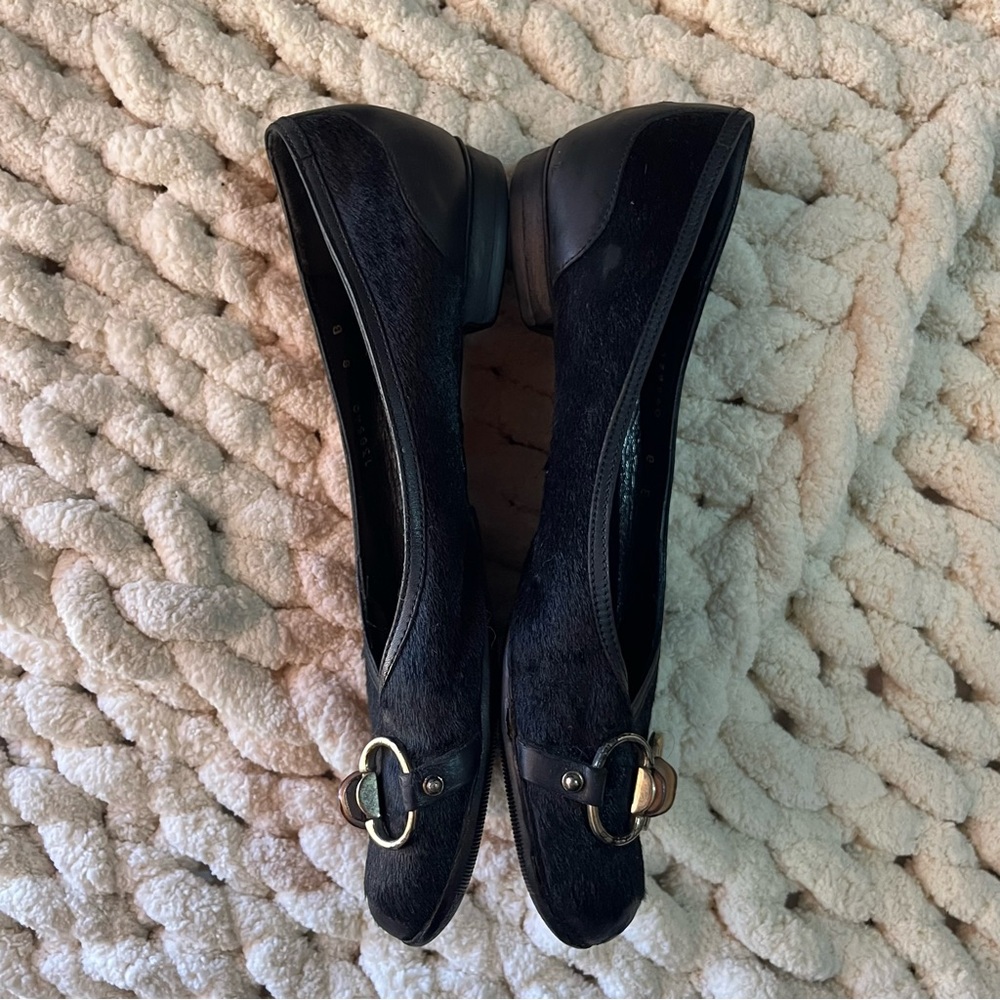 Gucci Bamboo Horsebit Pony Hair Loafer Flats - Picture 2 of 7